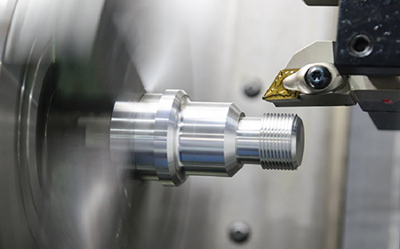 How to choose the right tool for CNC lathe